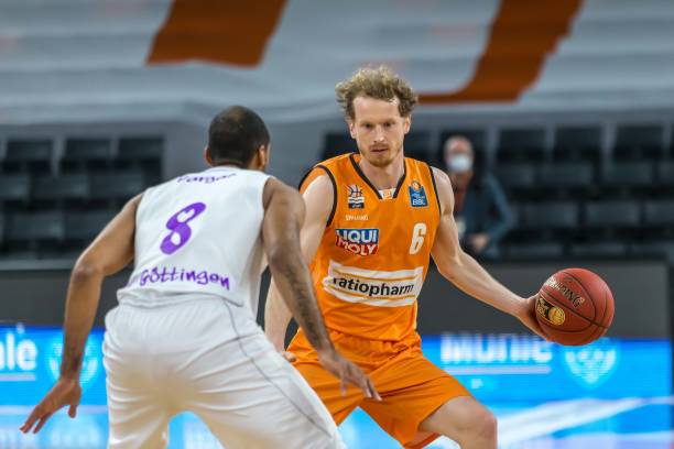 这位西班牙 这位西班牙